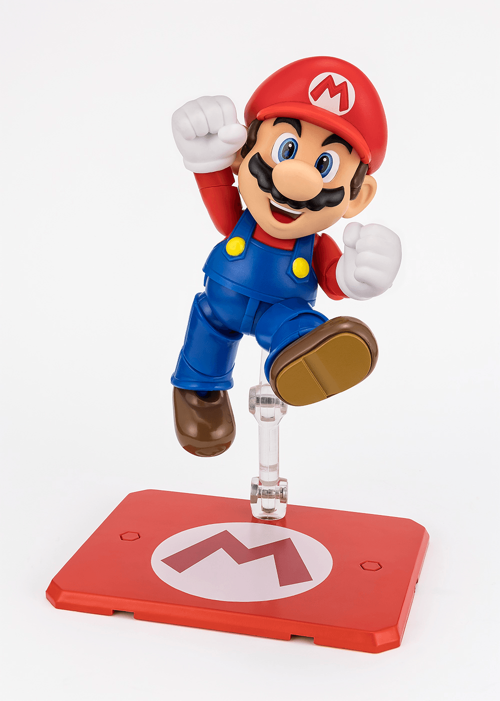  Featuring Mario in his iconic red outfit, this highly articulated collectible captures every detail with precision engineering. 