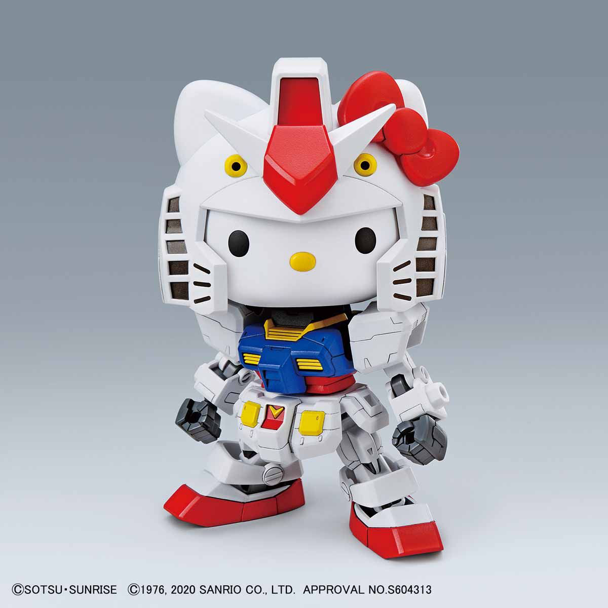 This model kit combines Hello Kitty and RX-78-2 Gundam in SD EX-Standard form, allowing separate or hybrid display options. It includes poseable figures, accessories, and snap-together assembly.