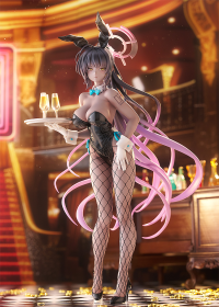 The figure features a slightly embarrassed Karin, who is troubled by the stares she is getting due to her outfit. Her distinct and charming physique and hair have been faithfully recreated in figure form.