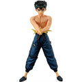 Image of Yusuke from Yu Yu Hakusho participating in the Dark Tournament.