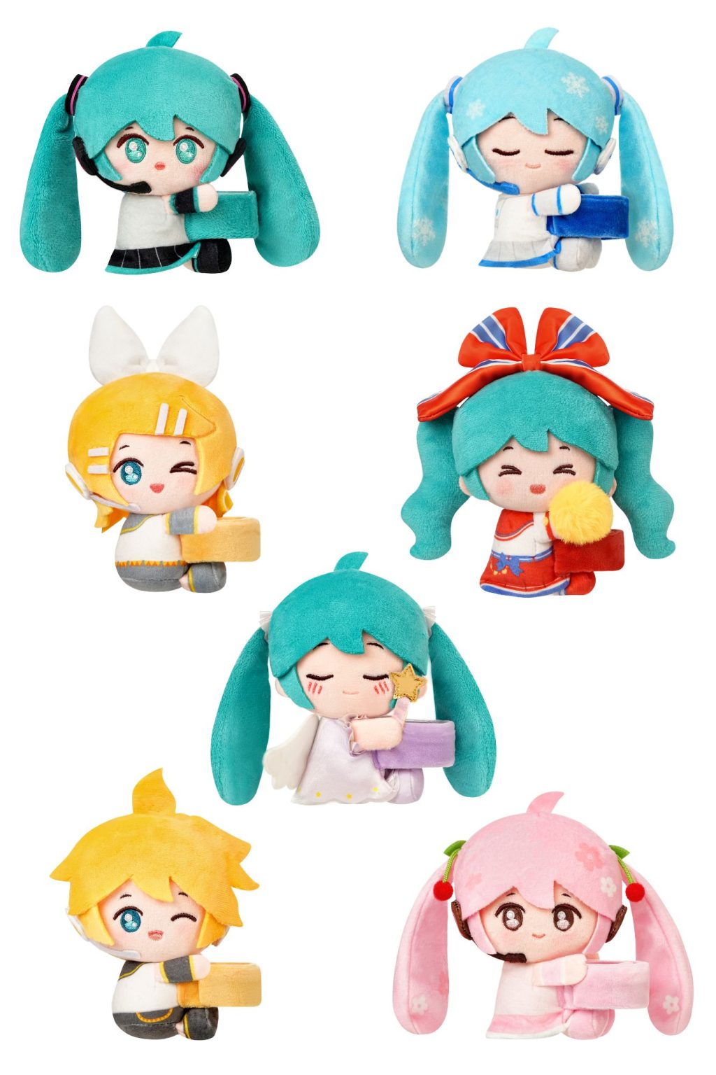 Six chibi-style plush figures arranged on a plain white background, including turquoise-haired characters and two yellow-haired characters, plus one pink-haired character. No real environment or person is present, so this is Product/Packaging.