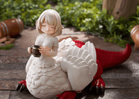  The figure has been carefully sculpted down to the finest details, making it a must-see for fans of the series. Despite her fluffy feathers and sharp dragon arms and legs, chimera Falin looks adorable as she devours delicious dungeon food and blushes with satisfaction. 
