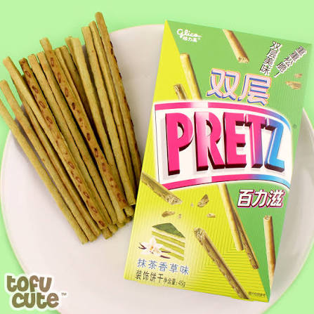 Glico Pretz [Matcha Vanilla] Biscuit Box 45g