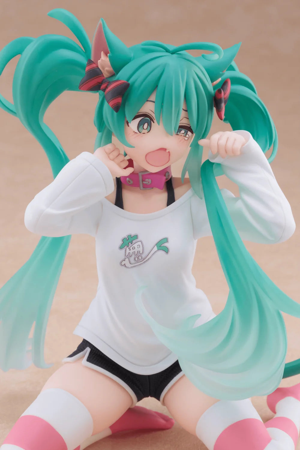 miku with a cat ear tshirt on