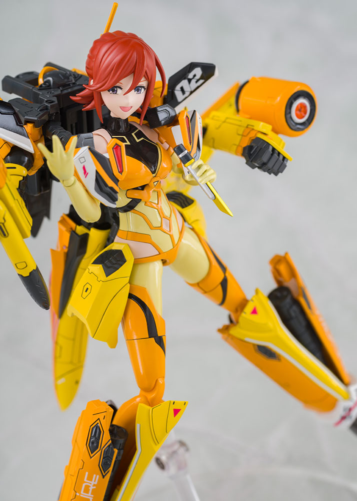 V.F.G. Macross Delta VF-31J Siegfried Kaname Buccaneer Model Kit