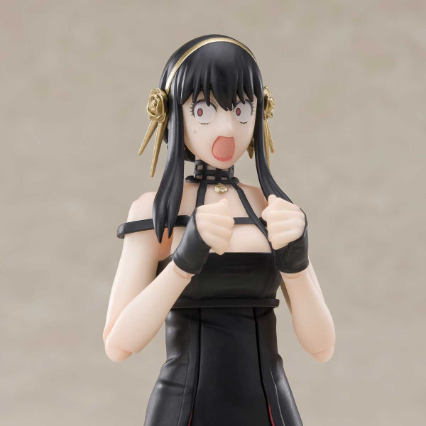 Spy X Family Yor Forger S.H.Figuarts Action Figure