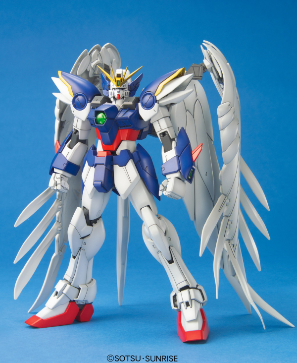 Gundam MG Wing Gundam Zero Custom 1/100 Scale Model Kit
