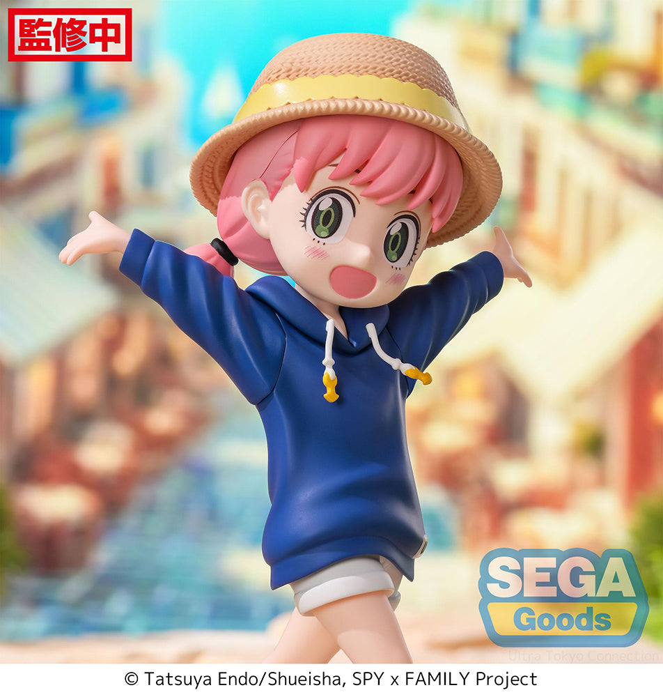 Spy X Family Anya Forger Resort! Luminasta Figure