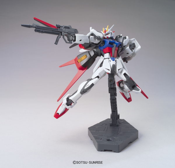 Gundam HGCE #171 GAT-X105 Aile Strike Gundam 1/144 Scale Model Kit