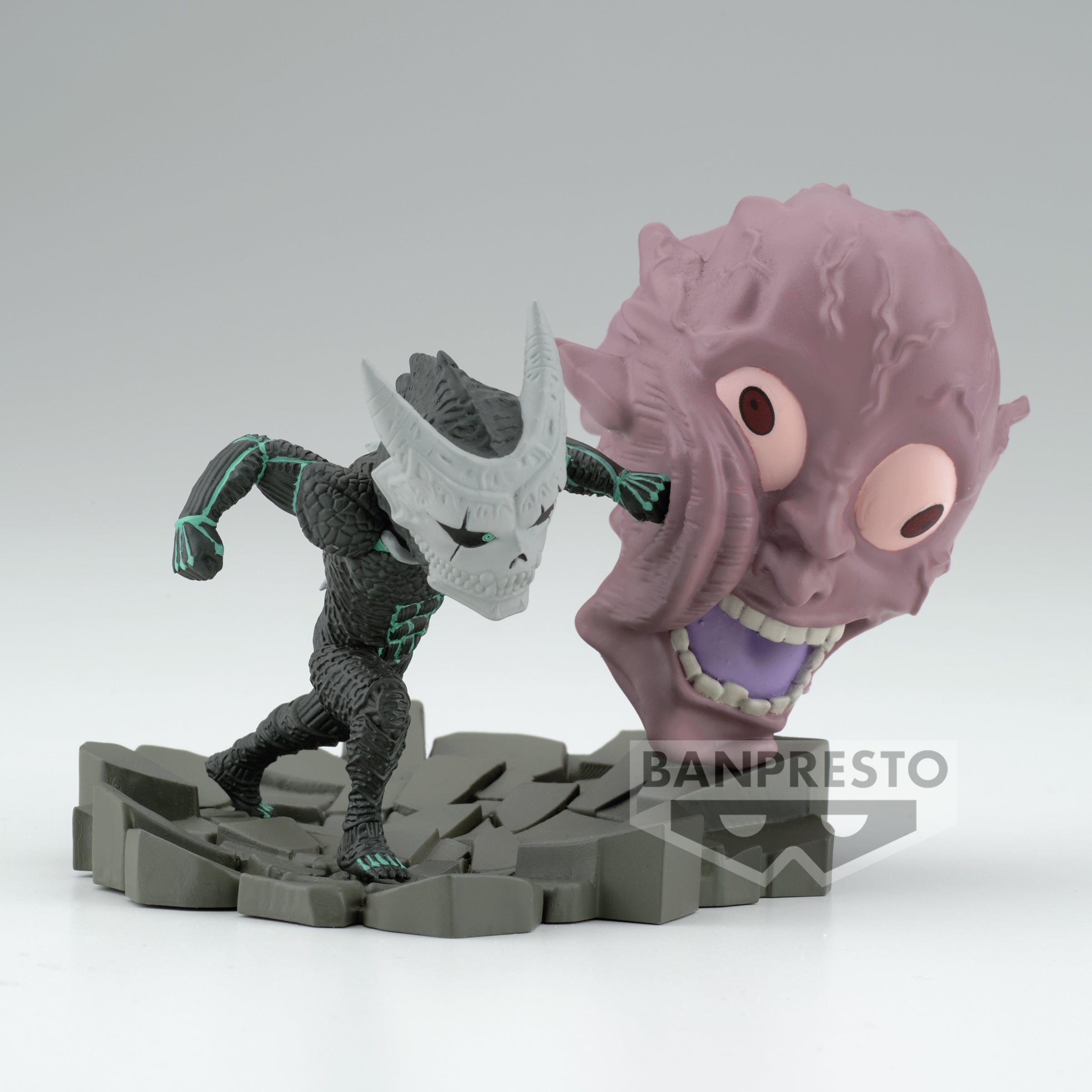Kaiju No. 8 WCF Log Stories II Figure