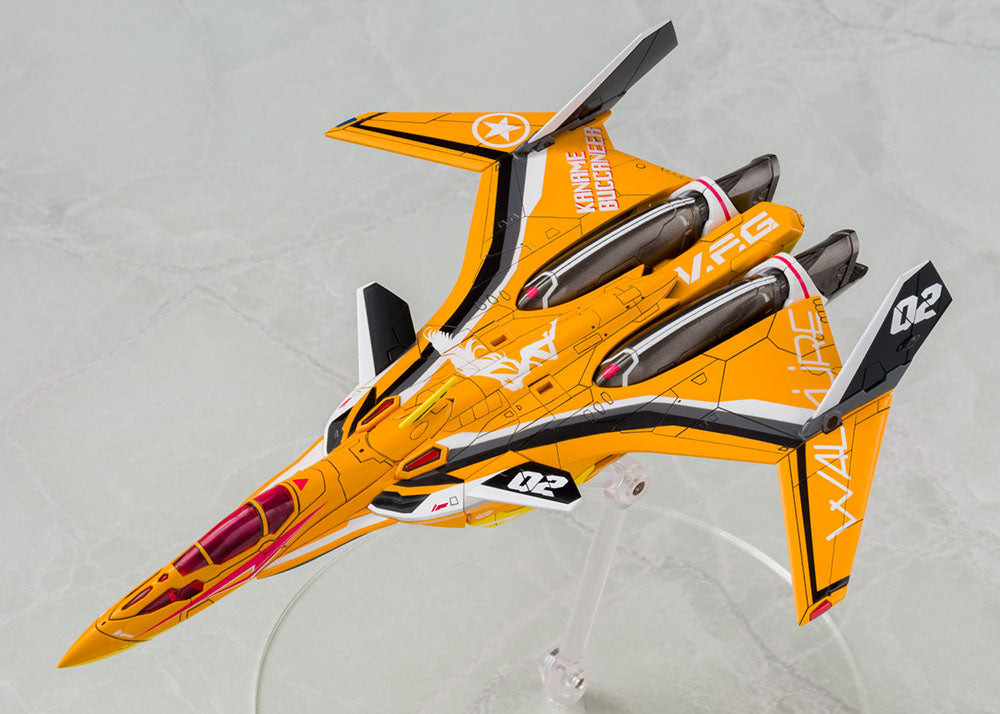 V.F.G. Macross Delta VF-31J Siegfried Kaname Buccaneer Model Kit