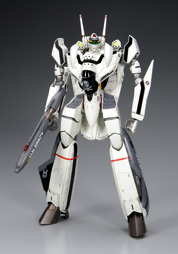 Macross Zero [20] VF-0A/S Battroid Macross Zero 1/72 Scale Model Kit