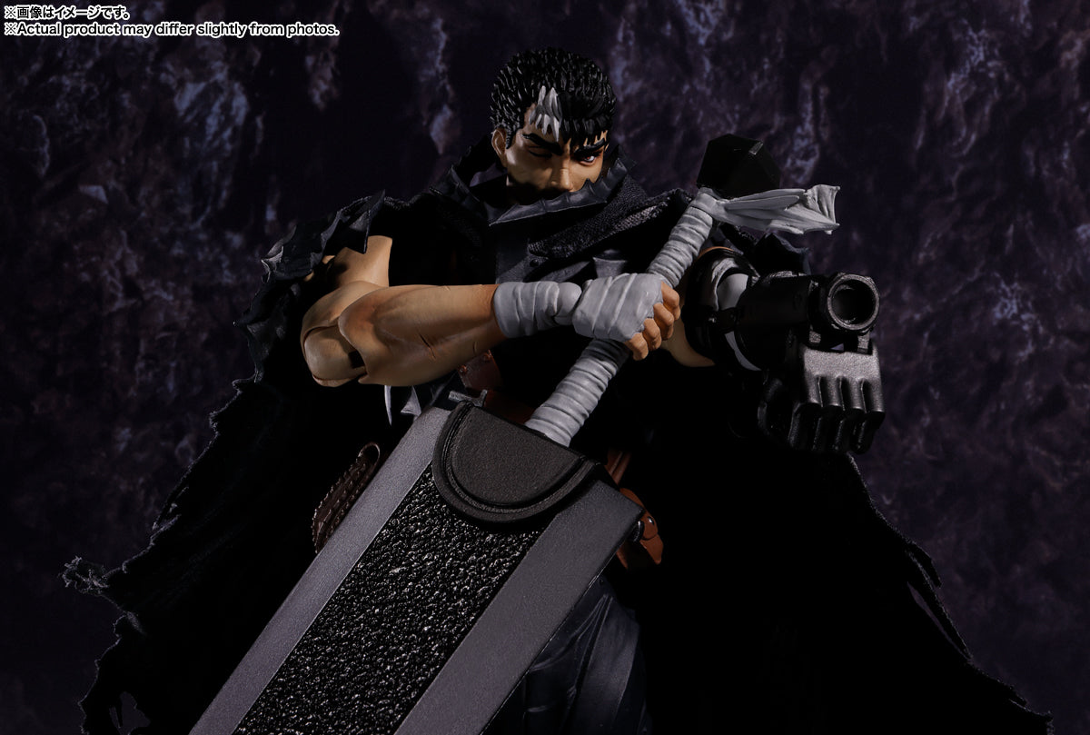 Berserk Guts Berserker Armor S.H.Figuarts Action Figure
