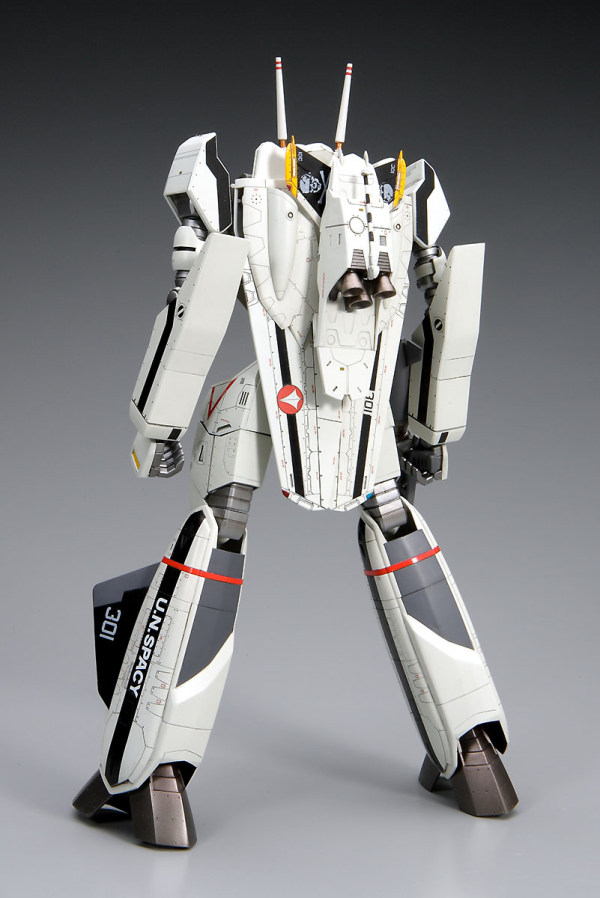 Macross Zero [20] VF-0A/S Battroid Macross Zero 1/72 Scale Model Kit
