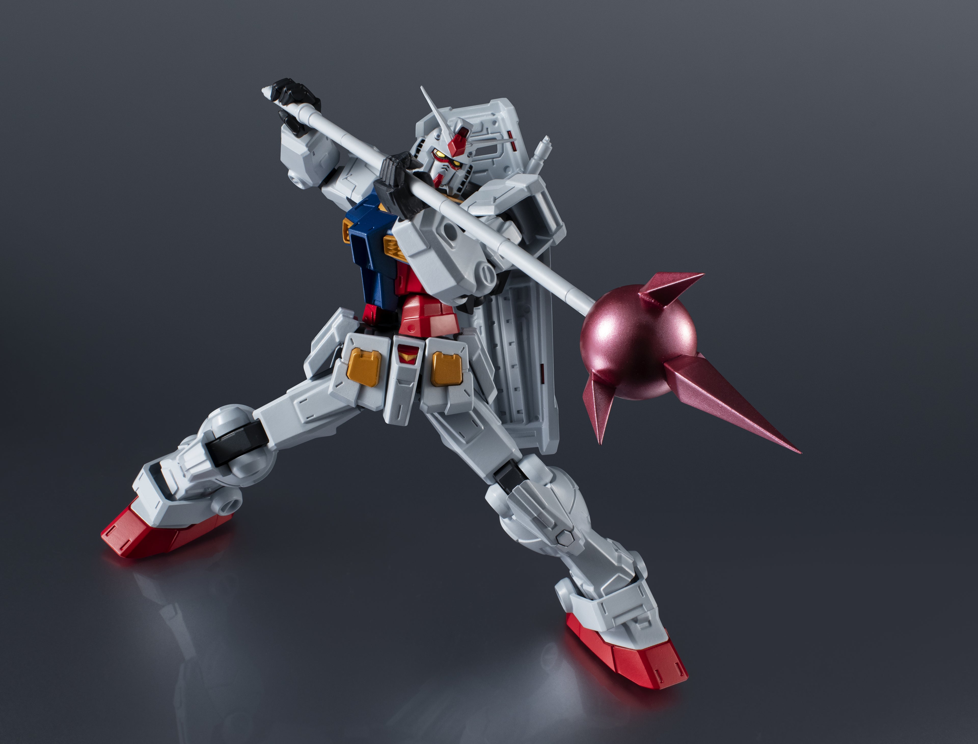 Gundam RX-78-2 Gundam Renewal Gundam Universe Action Figure